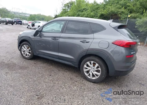 2020 Hyundai Tucson Value z USA, uszkodzony, nr VIN KM8J3CA44LU188674